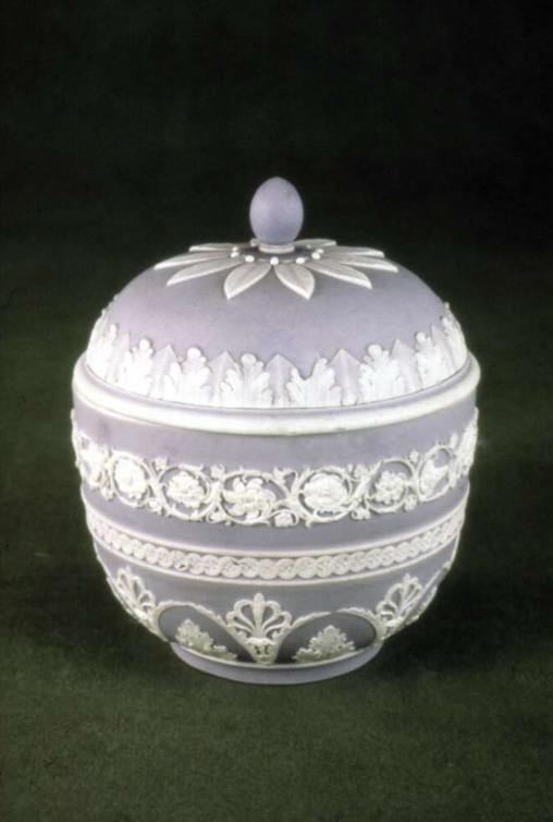Wedgwood jasperware sugar bowl, c. 1790. British Museum.